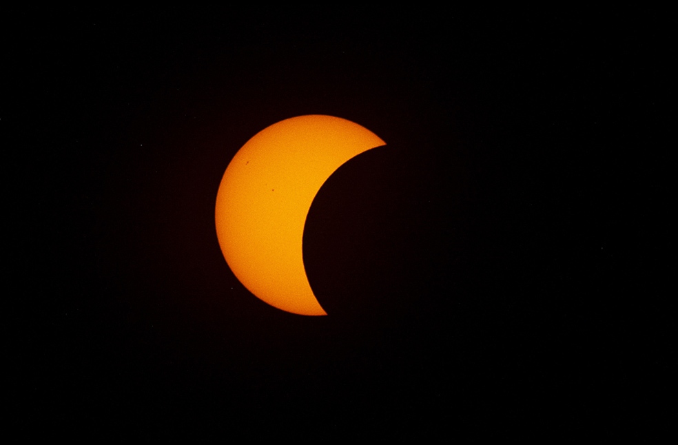 UK solar eclipse-Image Via-X-NASA HQ