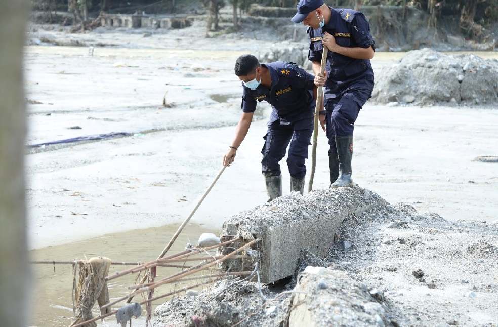 China Nepal mudslide