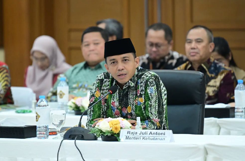 Raja Juli Antoni
