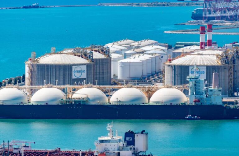 South Korea vows legal action over alleged fuel shipments to Russia South Korea vows legal action over alleged fuel shipments to Russia